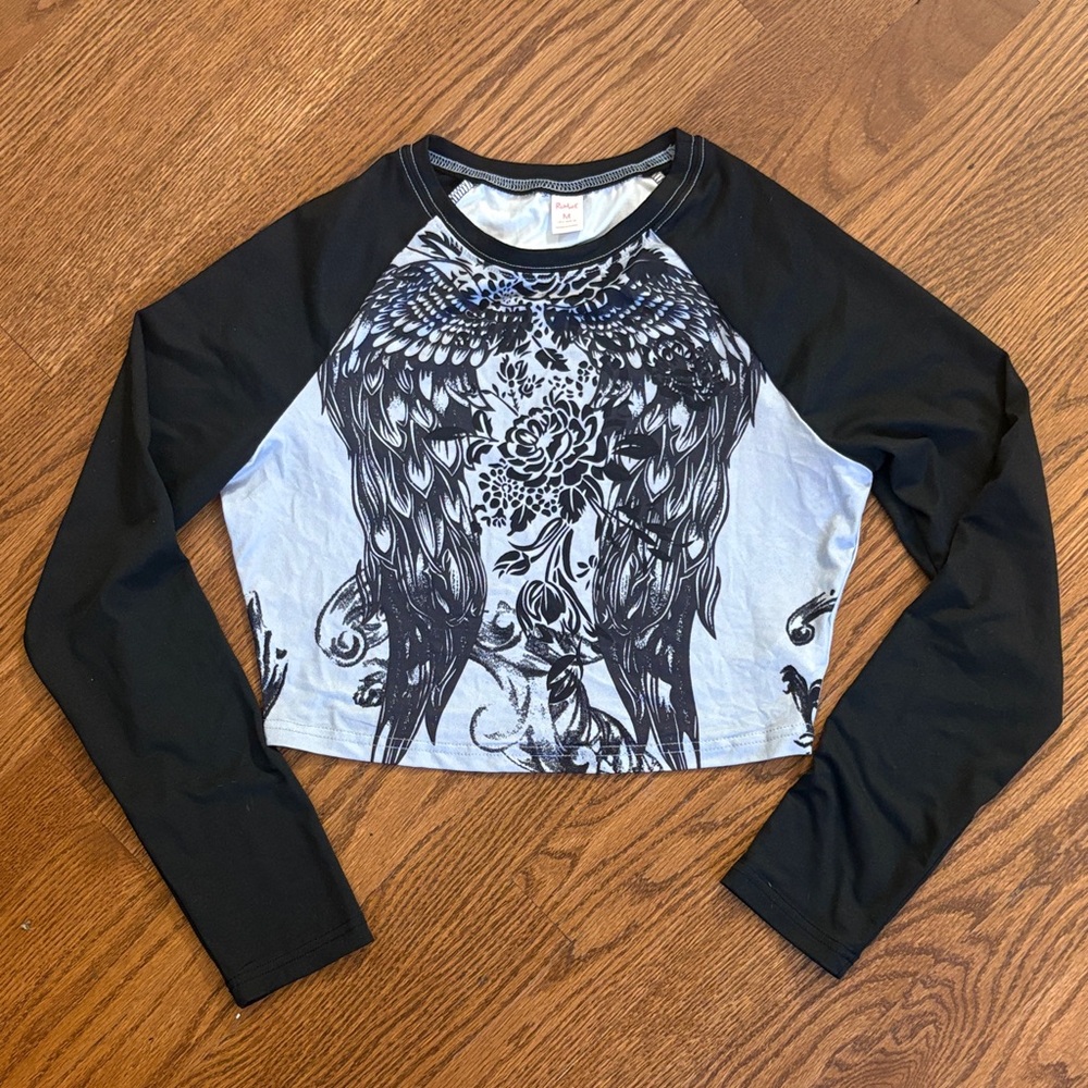 ROMWE Black and White Graphic Crop Top